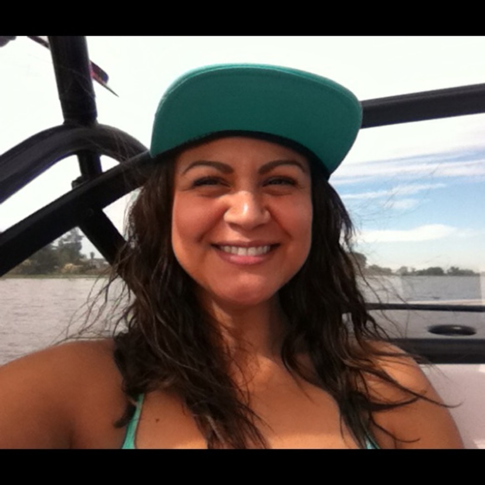 Meet your Posher, Esmeralda